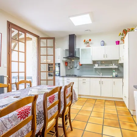 Nolan Sauna 20m Puy Du Fou * Saint-Mesmin (Vendee)