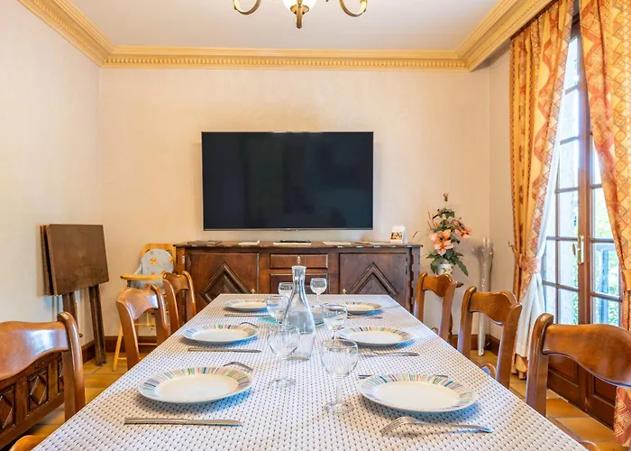 בית נופש Nolan Sauna 20m Puy Du Fou