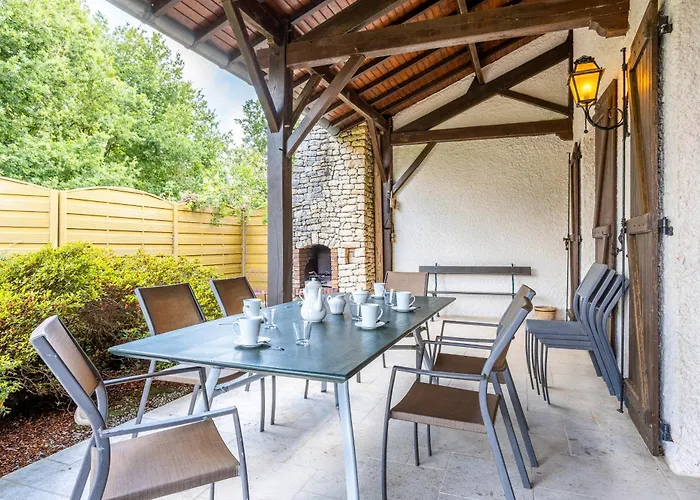 Nolan Sauna 20m Puy Du Fou בית נופש